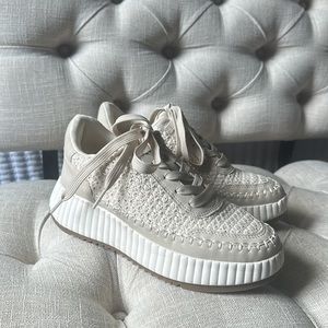 DV Dolce Vita Fay Natural Sneaker